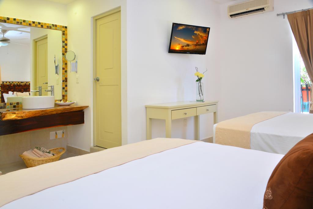 Unic Design Hotel & Restaurant- 5Th Avenue (Adults Only) Playa del Carmen Exterior photo